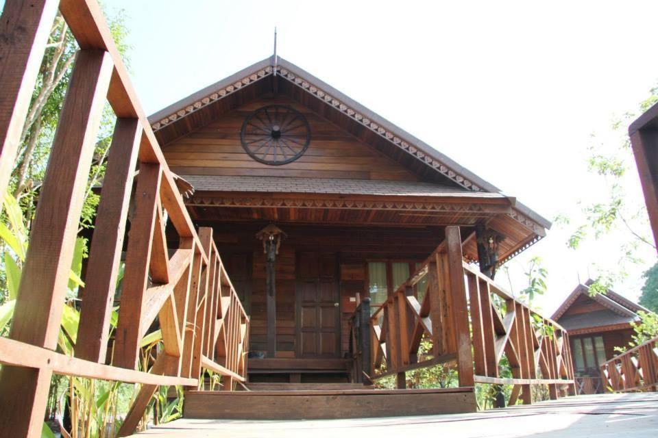 Burilamplai Resort Thung Yai Habitación foto